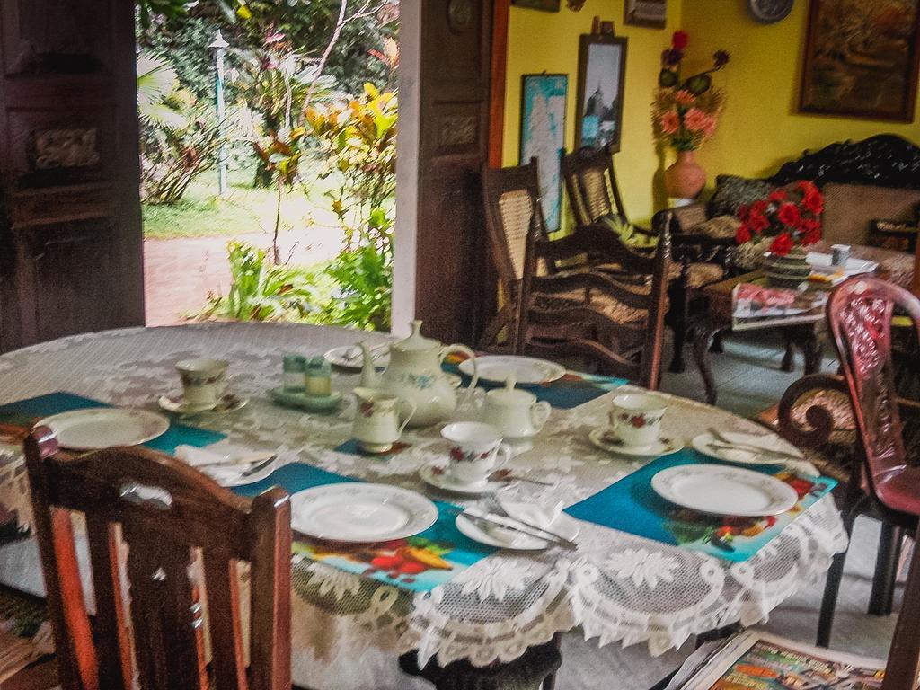 Shammie Guest House Hikkaduwa Ngoại thất bức ảnh